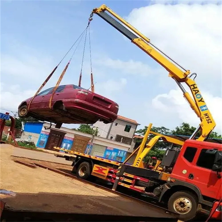 慈溪吊车吊汽车的正确方法